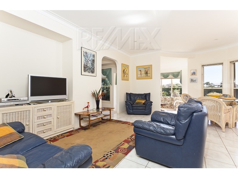 37 Piermont Place, Raby Bay QLD 4163