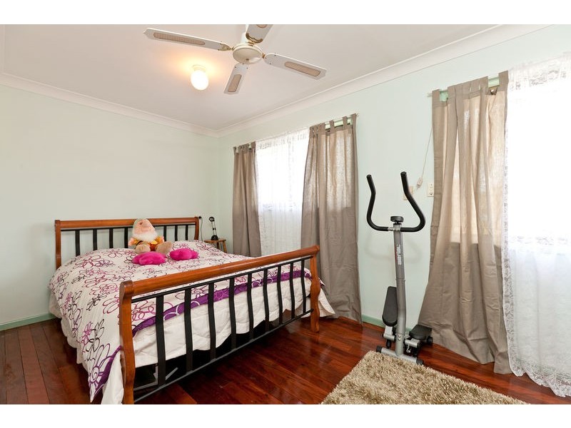 21 Stuart Street, Capalaba QLD 4157