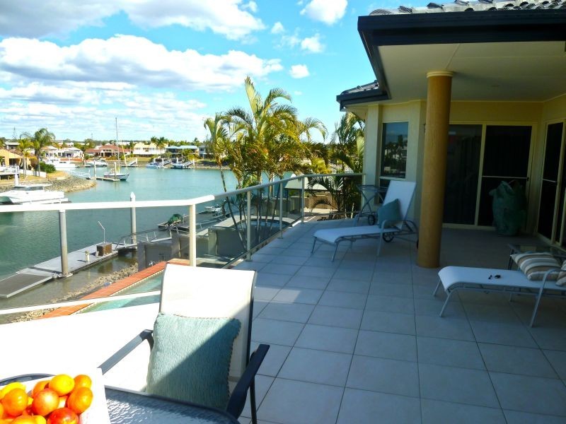 103 Masthead Drive, Raby Bay QLD 4163