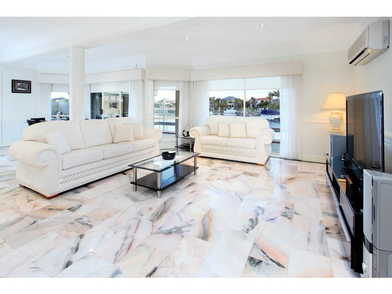 103 Masthead Drive, Raby Bay QLD 4163