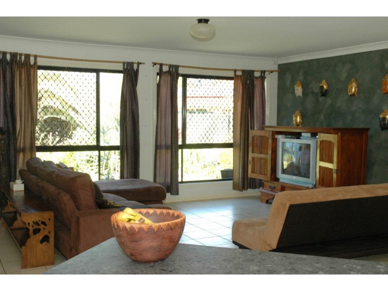 16 Rofail Court, Thorneside QLD 4158