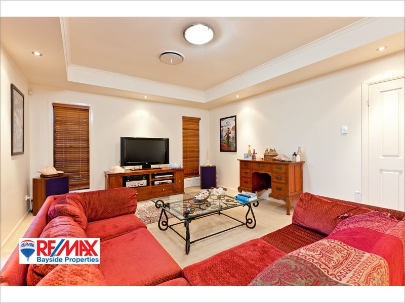 6 Tudar Place, Thornlands QLD 4164