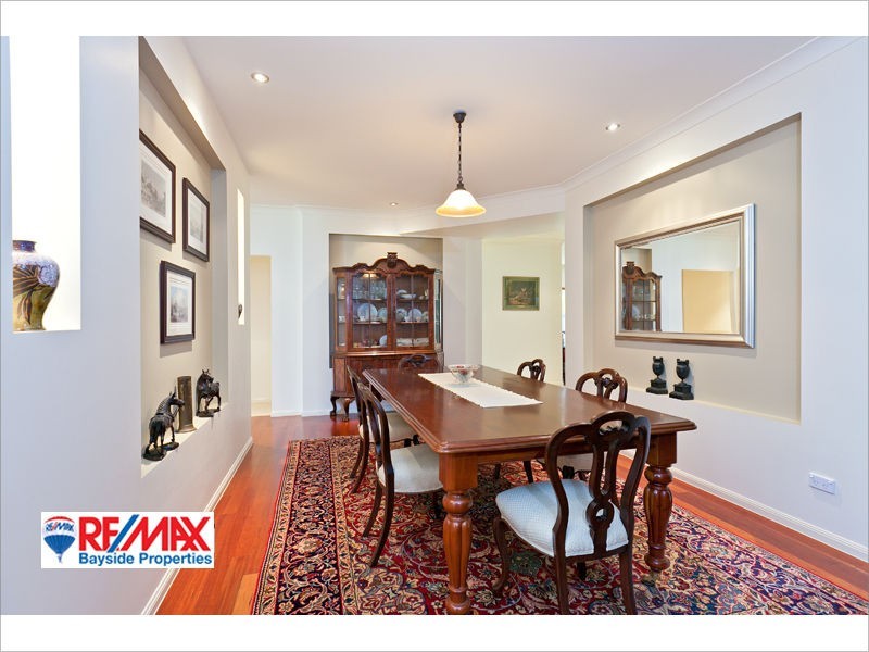 6 Tudar Place, Thornlands QLD 4164