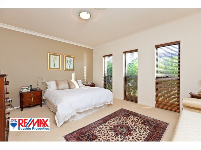 6 Tudar Place, Thornlands QLD 4164