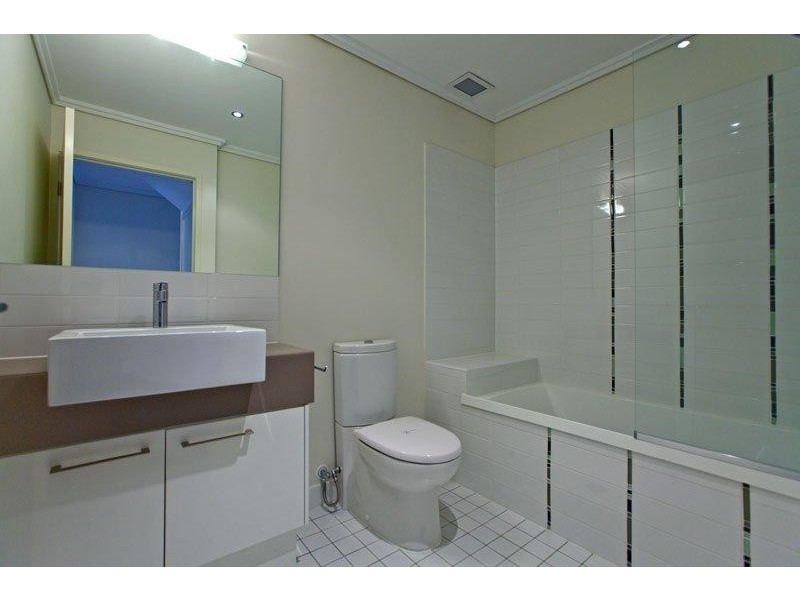 10/62-64 Island Street, Cleveland QLD 4163