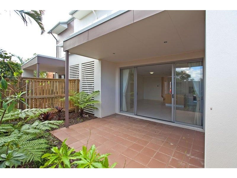 10/62-64 Island Street, Cleveland QLD 4163
