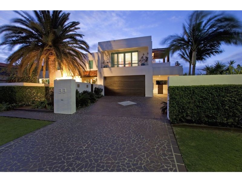 33 Raby Bay Boulevard, Raby Bay QLD 4163