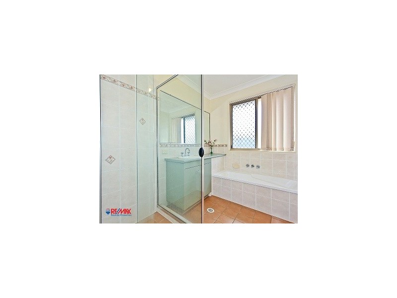 8  Liner Street, Wellington Point QLD 4160