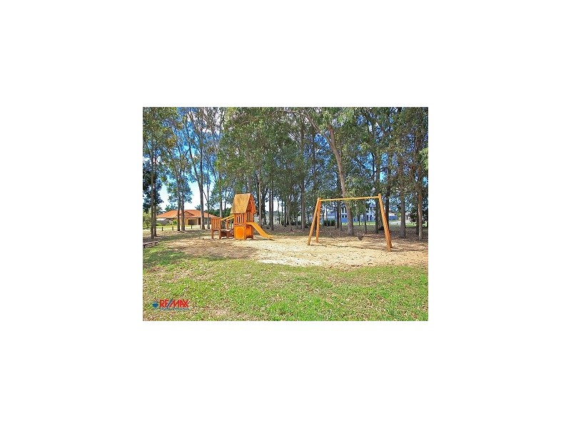 8  Liner Street, Wellington Point QLD 4160