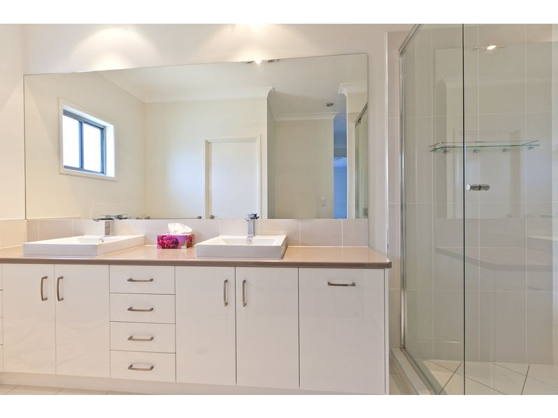 100 Thornlands Road, Thornlands QLD 4164