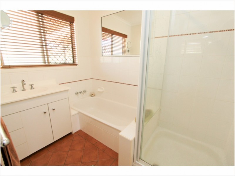 24 Hope Street, Ormiston QLD 4160