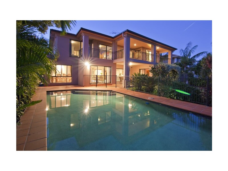 26 Mainroyal Court, Raby Bay QLD 4163