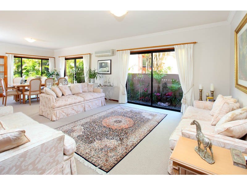 26 Mainroyal Court, Raby Bay QLD 4163