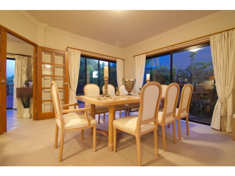 26 Mainroyal Court, Raby Bay QLD 4163