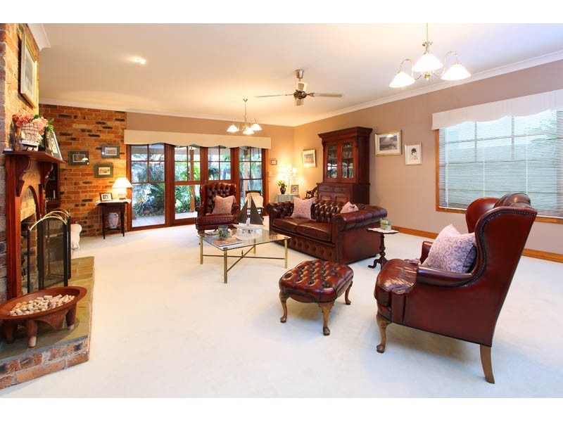 6 SEAHAVEN COURT, Raby Bay QLD 4163