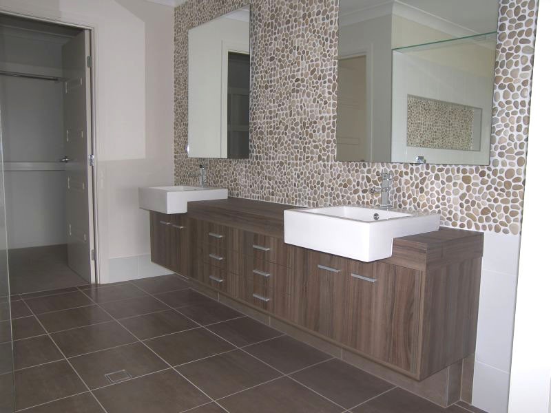 25 Ronnie Street, Cleveland QLD 4163