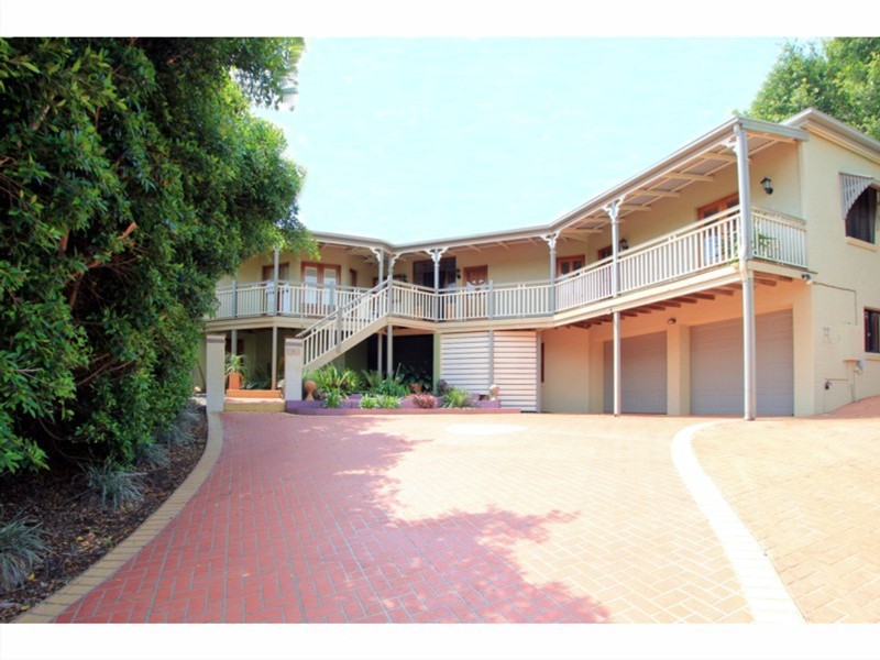 17 Fletcher Terrace, Ormiston QLD 4160