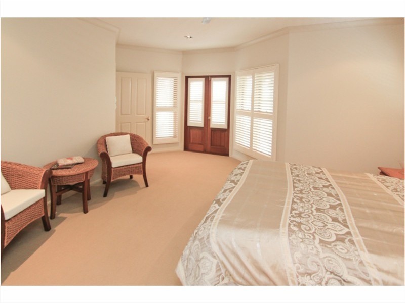 17 Fletcher Terrace, Ormiston QLD 4160