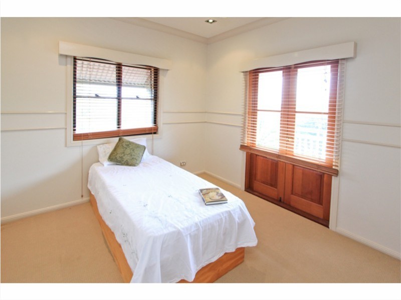 17 Fletcher Terrace, Ormiston QLD 4160