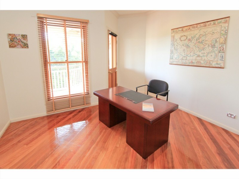 17 Fletcher Terrace, Ormiston QLD 4160