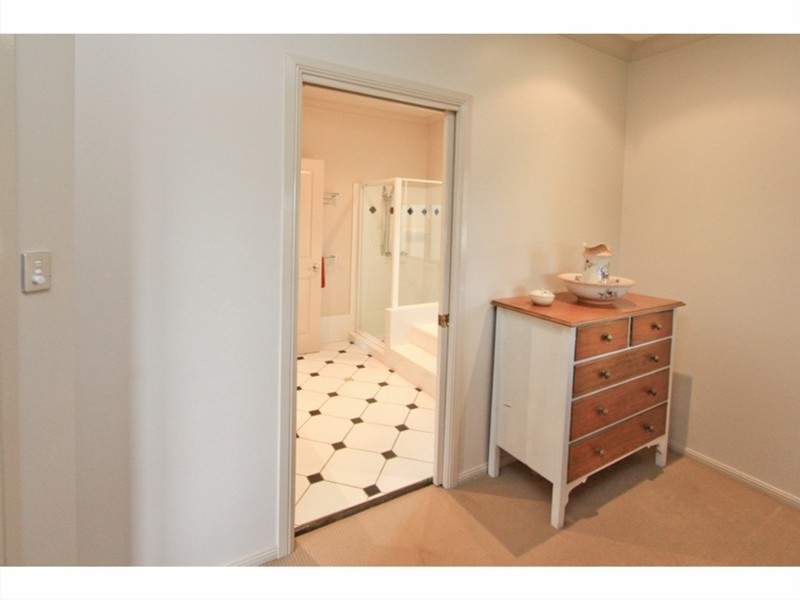 17 Fletcher Terrace, Ormiston QLD 4160