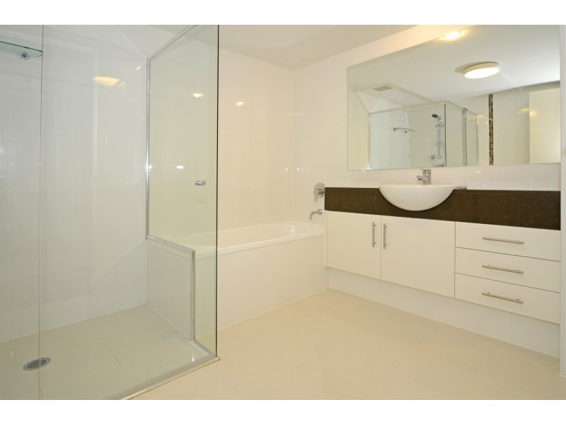 12/135 Shore Street, Cleveland QLD 4163