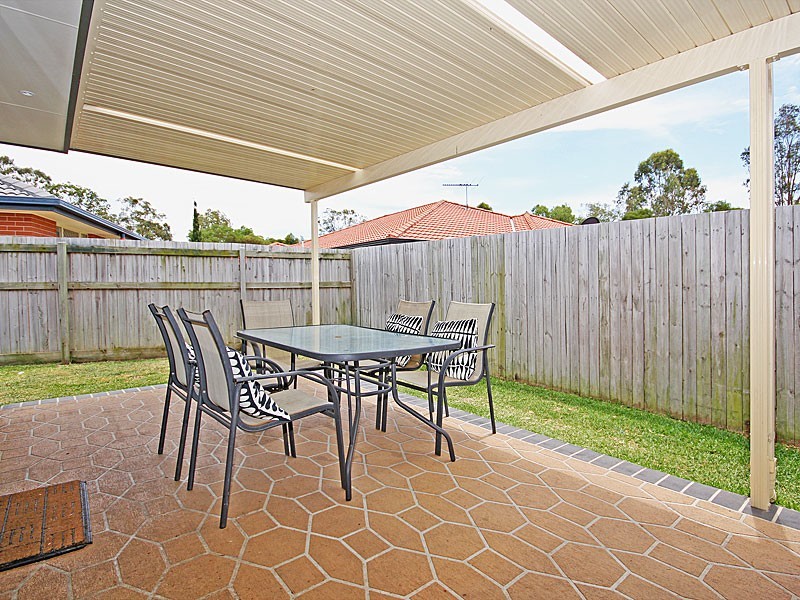 2 Lamb close, Victoria Point QLD 4165