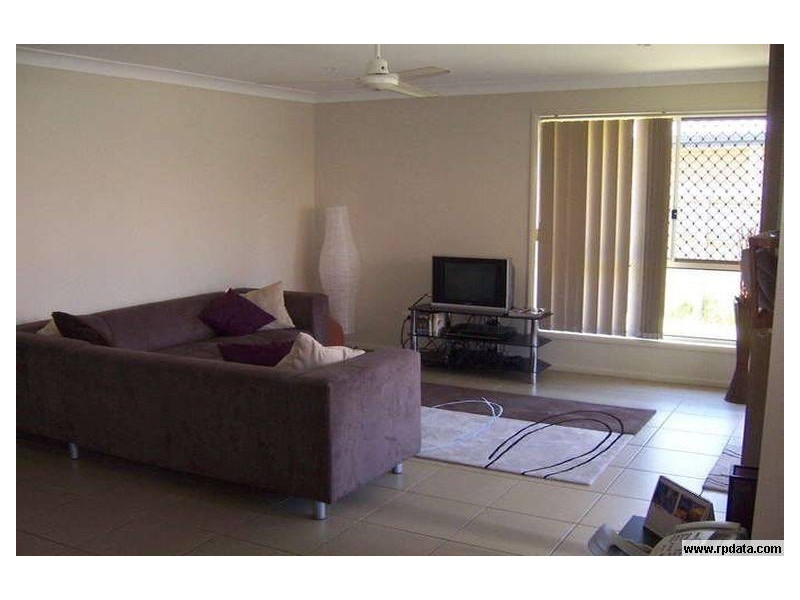 2 Lamb close, Victoria Point QLD 4165