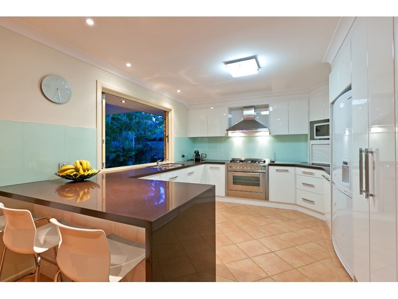 18 Joseph Pl, Ormiston QLD 4160