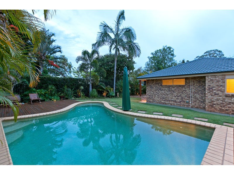 18 Joseph Pl, Ormiston QLD 4160