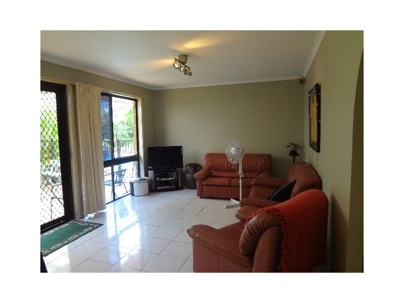 302 bloomfield, Cleveland QLD 4163