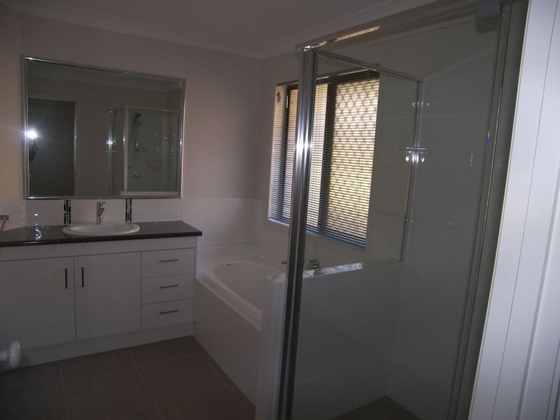 53 Lawn Terrace, Capalaba QLD 4157