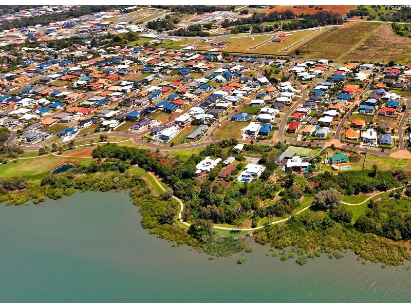 28 WILSONS ESPLANADE, Redland Bay QLD 4165