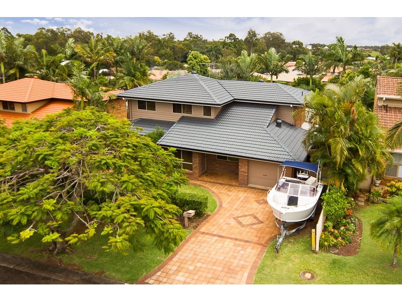 16 Spurs Drive, Wellington Point QLD 4160