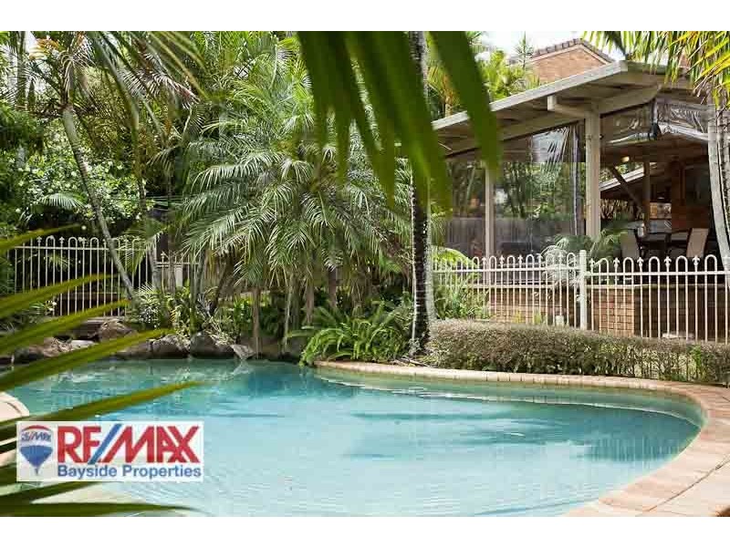 16 Spurs Drive, Wellington Point QLD 4160