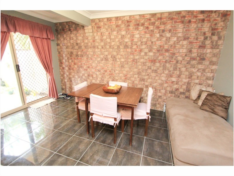 1/8 Nangando St, Capalaba QLD 4157