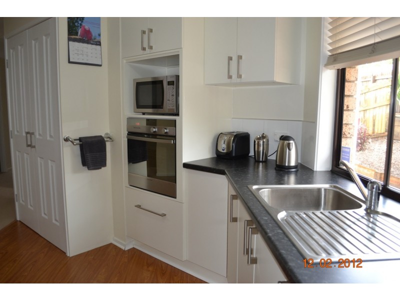1 Muirhead Ct, Victoria Point QLD 4165