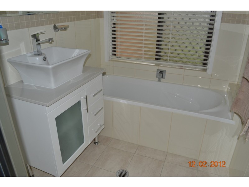 1 Muirhead Ct, Victoria Point QLD 4165
