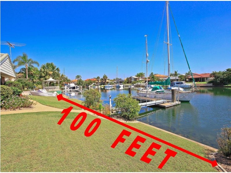 14 Bowsprit Parade, Raby Bay QLD 4163