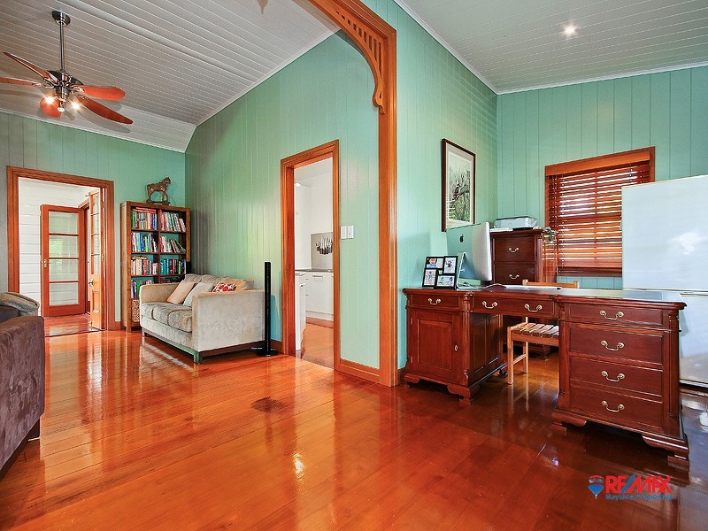 106 Passage Street, Cleveland QLD 4163