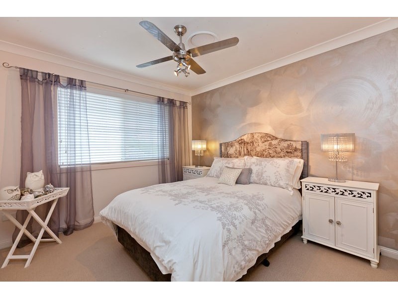 19 Captains Court, Raby Bay QLD 4163