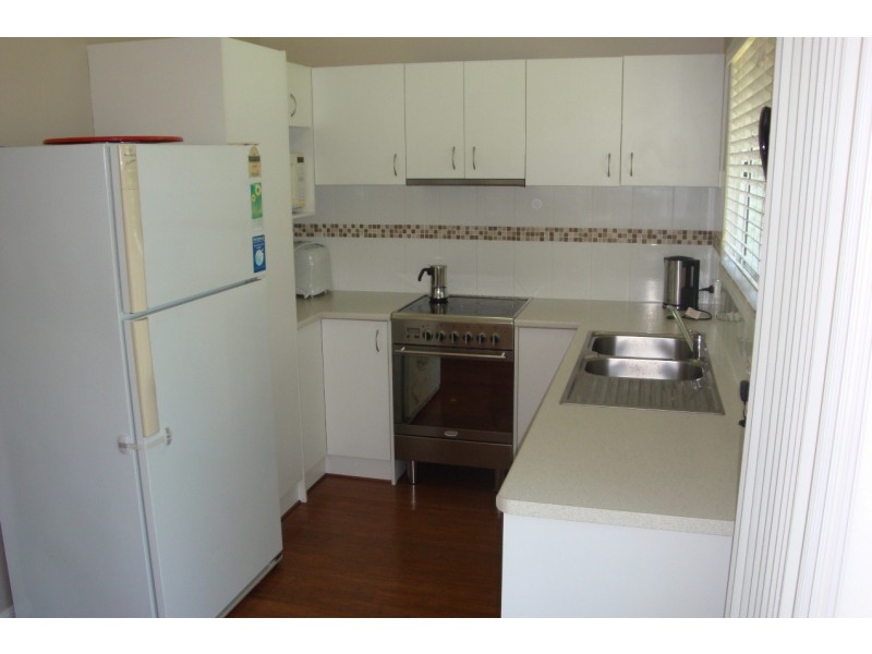 4 Ackworth Pl, Alexandra Hills QLD 4161