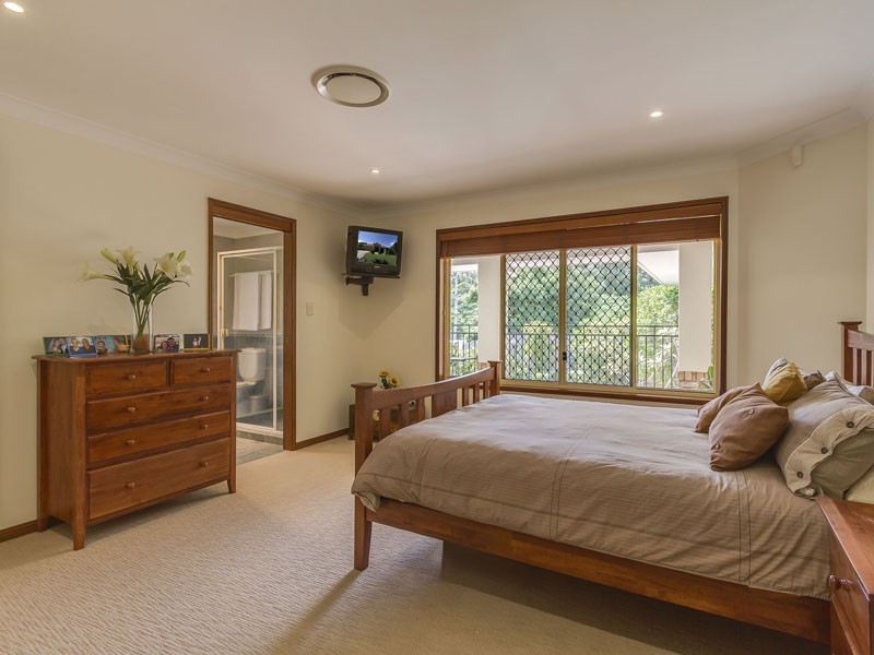 15 Lockitt Place, Ormiston QLD 4160