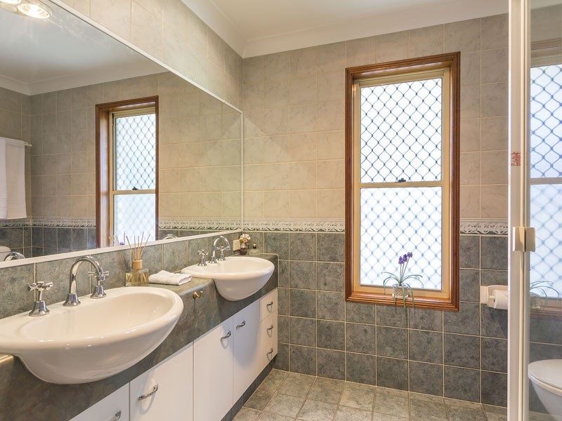 15 Lockitt Place, Ormiston QLD 4160