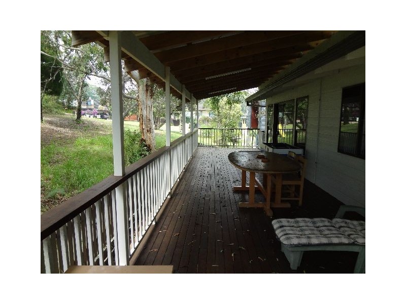 17 merinda, Point Lookout QLD 4183