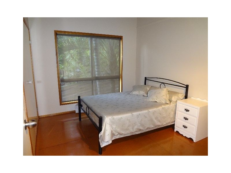 17 merinda, Point Lookout QLD 4183