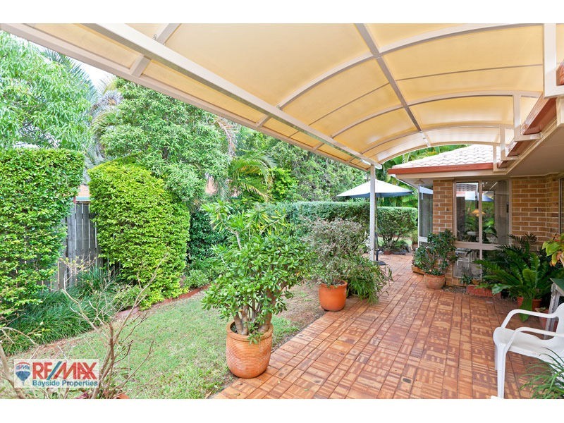 17 Macgregor Drive, Birkdale QLD 4159