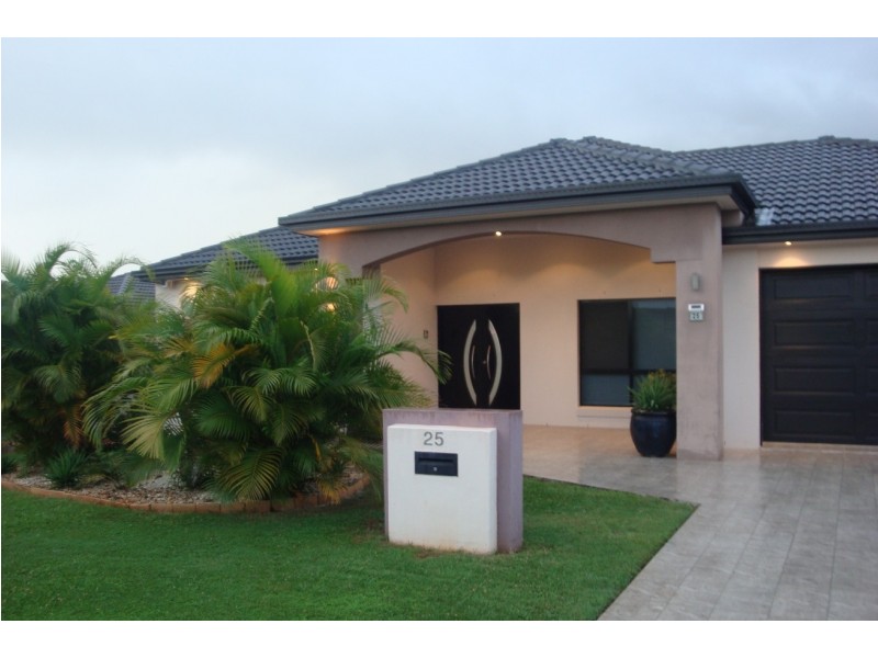 25 Caswell Cres, Redland Bay QLD 4165