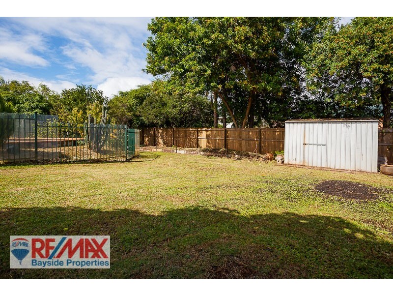 4 Manly Street, Birkdale QLD 4159