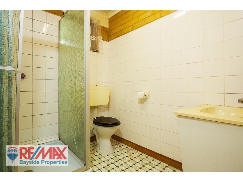 4 Manly Street, Birkdale QLD 4159